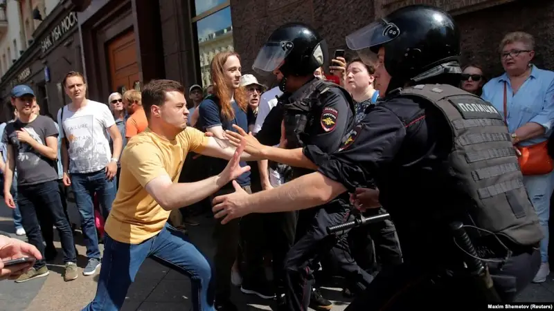 Ресей биілігі наразыларға жаппай тәртіпсіздік бабымен іс қозғады