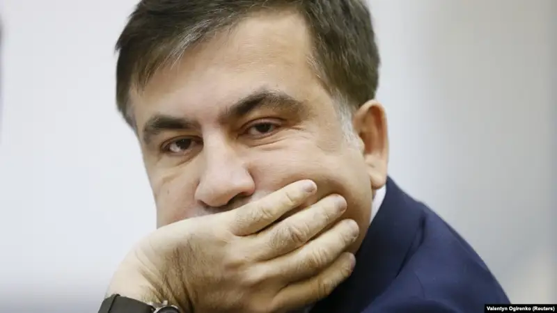 Сайлауға қатысудан бас тартқан Саакашвили Зеленский партиясы үшін дауыс беруге шақырды