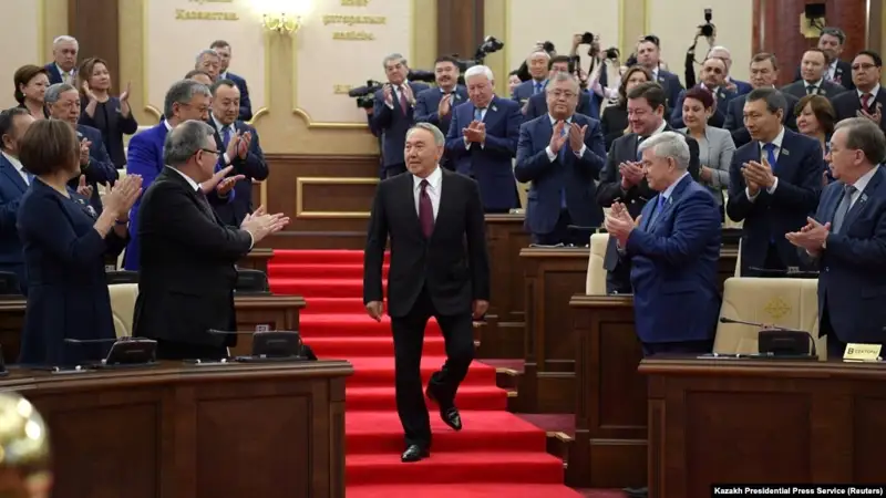 Парламент палаталарының бірлескен отырысын шақыру туралы өкім шықты