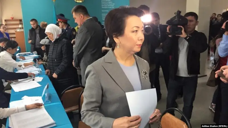 Ақжол партиясының кандидаты Дания Еспаева дауыс берді