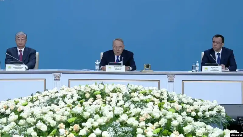 Теледебатқа Тоқаевтың орнына сенімді өкілі Әшімбаев қатысады