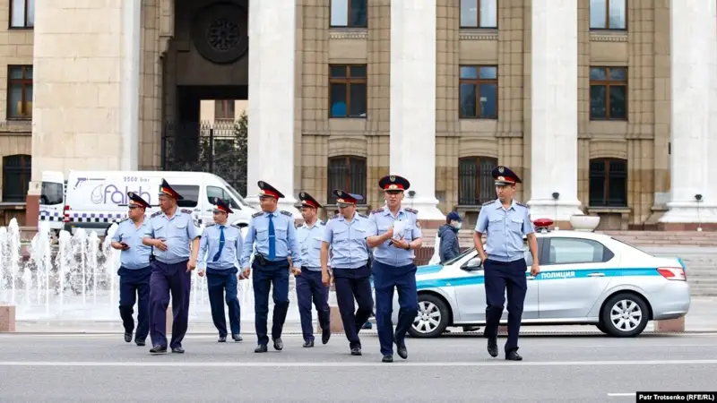 Прокуратура бейбіт митингіде заң бұзбауды талап етті