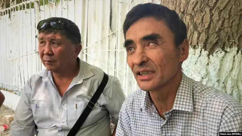 Желідегі видеоүндеуі үшін он күнге қамалған белсенді босап шықты