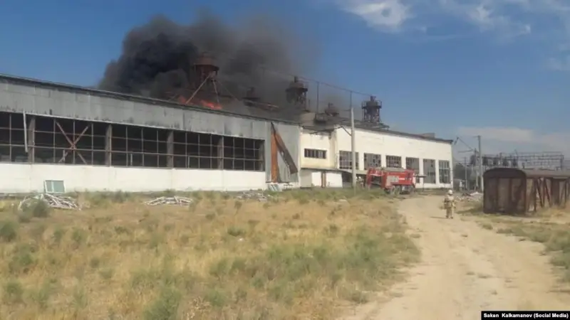 Арыста депо қоймасы өртенді