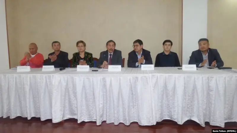Нұр-Сұлтандағы бақылаушылар дауысты қайта санауды талап етті