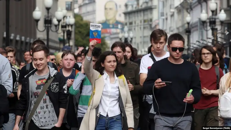 Ресейде әділ сайлауды талап еткен митингілер өтіп жатыр