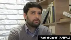 Тәжікстанда экстремизммен айыпталған журналист бір жылға бас бостандығынан айрылды