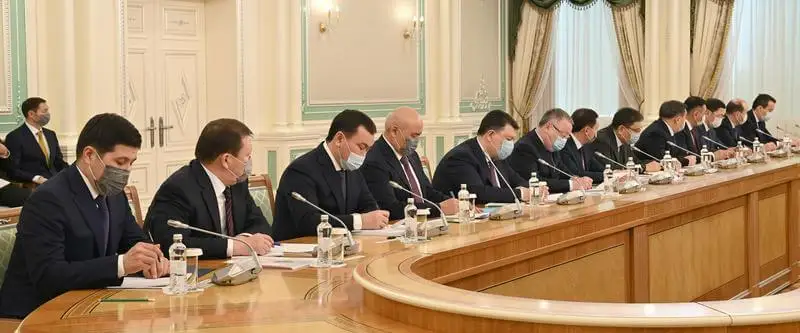 Әкімдер мойындамайтын кеңес кімге керек?