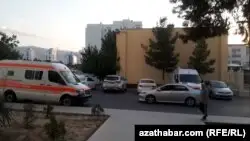 HRW: Ашғабат COVID-19 барын мойындамай, халық денсаулығына қауіп төндіріп отыр