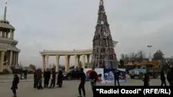 Тәжікстанда жаңа жылдық шыршаны өртемек болған ер адам ұсталды