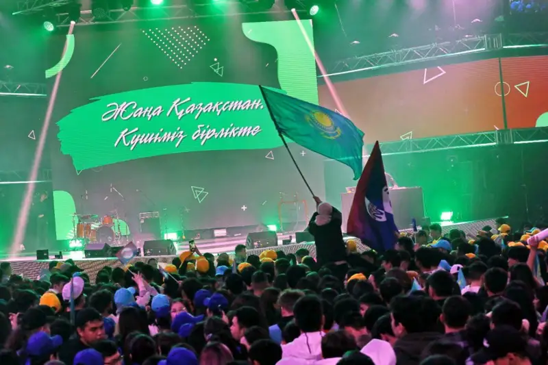 Көзбояушылықты қоя алмадық-ау