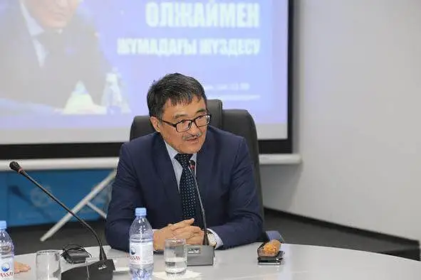 Қайнар Олжай: Рушылдық қазақты дамытпайды, кері тартады