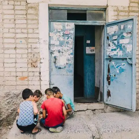Балалар жылында балалардан ұят болды-ау