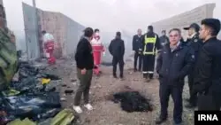 БАҚ: Иранда 180 адам мінген ұшақ апатқа ұшырады