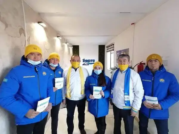 Мәжіліс үміткерлері сайлаушыларға партия жоспарын түсіндірді