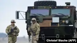 АҚШ Германиядағы әскерінің біраз бөлігін әкетеді