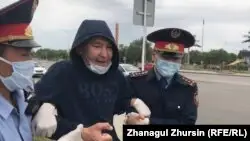 Ақтөбеде митинг өтуі тиіс жерде әкімдік жөндеу жүргізді. Полиция ондаған адам ұстады