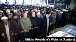 Иран генерал Сүлейманимен қоштасып жатыр