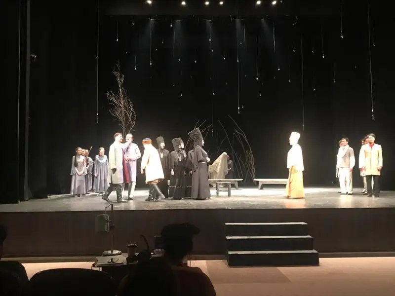Сәкен театрында «Қарагөз» қойылымы жаңа леппен сахналанды