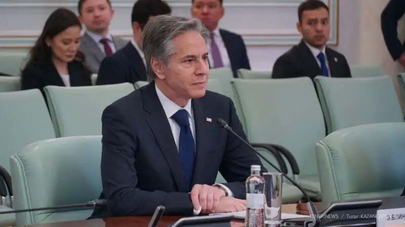 Блинкен Астанада. Сыртқы істер министрлігіндегі кездесуден кадрлар жарияланды