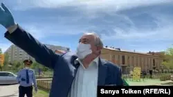 Нұр-Сұлтанда тұрғындар BI Group компаниясының тұрғын үй құрылысына наразылық білдірді