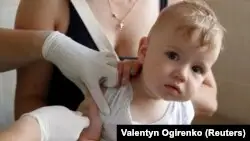 Мәжіліс балаларға екпе салдыруды міндеттейтін кодекс жобасын мақұлдады