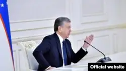 Өзбекстанда түлектердің бітіру кештері онлайн форматта өтеді