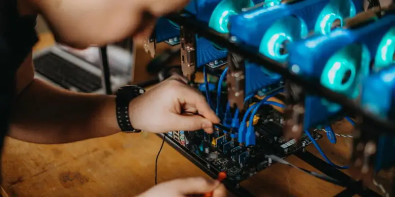 «Астана Хаб» жеңілдіктерін заңсыз майнинг компаниялары пайдаланып келген