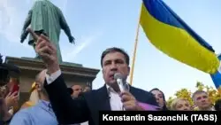 Зеленский Саакашвилиге Украинаның вице-премьері болуды ұсынды
