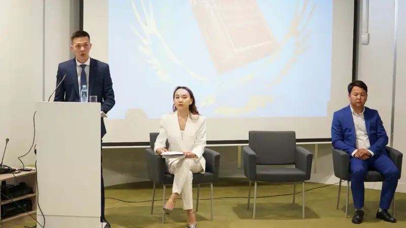 Елордалық жастар конституциялық реформаларды түсіндіру бойынша кездесу өткізді