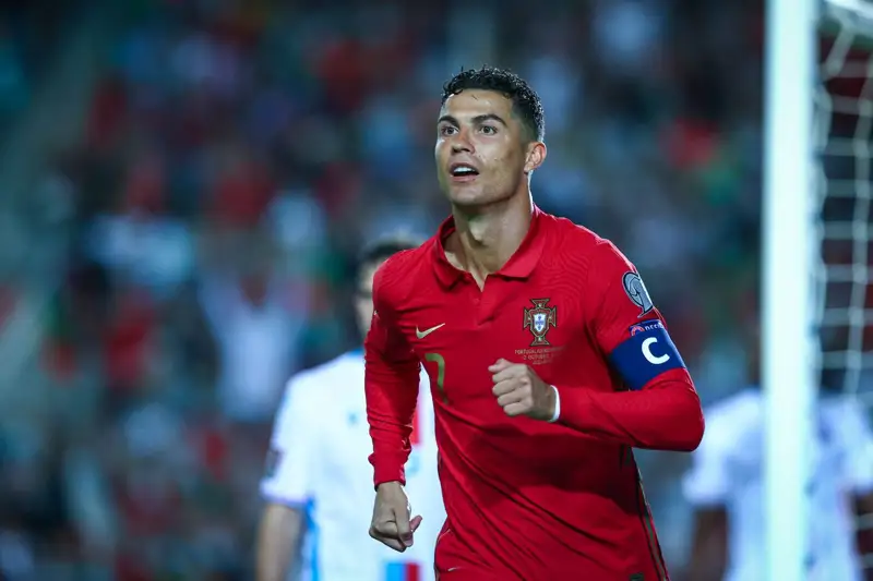 Роналду Қазақстан құрамасының Солтүстік Ирландияға қарсы ойынын көрген (фото)