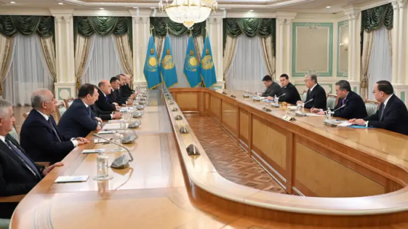 Тоқаев ТМД үкімет басшыларымен кездесті