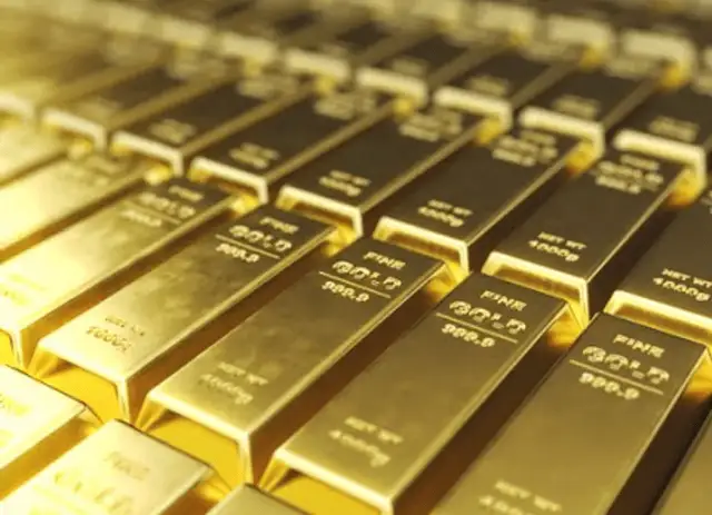 Әлем елдері алтынды жинап жатқанда Қазақстан сатып жатыр