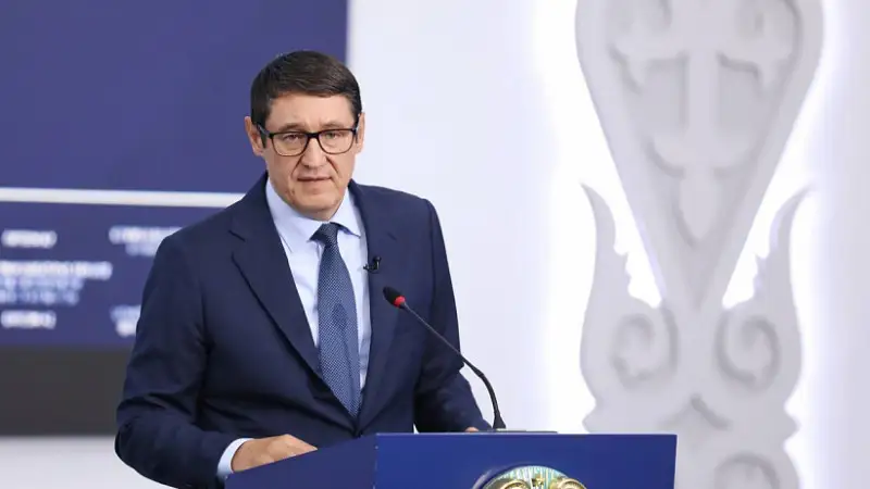 Алмасадам Сәтқалиев энергетика министрі қызметіне тағайындалды