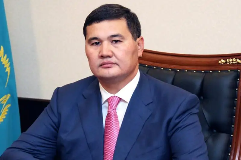 «Кеңесіп пішкен тон – келте болмас»