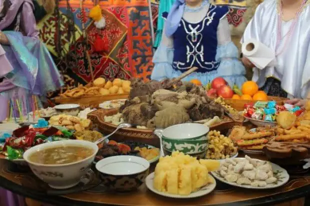 Орыс қазақтың ішер асына дейін жармасқалы отыр