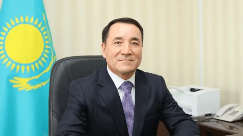 Әкімнің қоластындағы қызметкерлерді боқтап сөйлеген сәті таспаға жазылып қалған (Видео)