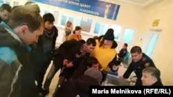 Оралда шетелдік нөмірі бар көлік иелері наразылық білдірді