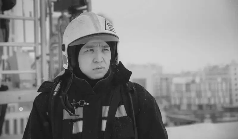 Астанада ауыр халде жатқан өрт сөндіруші Асқар Забикулин қайтыс болды