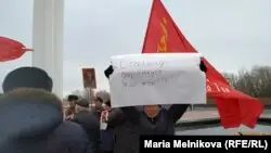 Оралда Сталинге арнап гүл шоғын қойды; акцияға қарсылық танытқан адам ұсталды