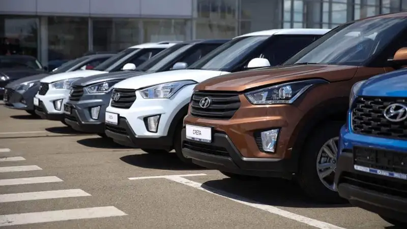 Заң қабылданды: Шетелдік автокөліктерді 200 мың теңгеге бастапқы есепке қоюға болады