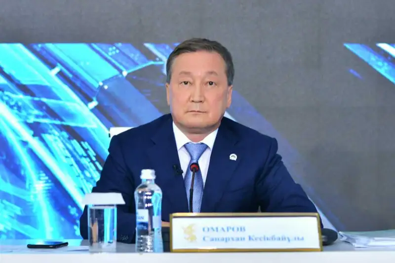 Министр Омаров шошқаның айналасынан шықпай жүр