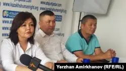 Нағыз Атажұрт еріктілерінің жетекшісі Бекзат Мақсұтханұлын полиция басқармасына әкеткен