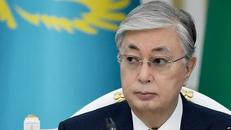 Тоқаев: Елде қос билік жоқ, заңды түрде сайланған президент бар