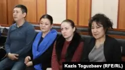 ҚДТ үшін айыпталғандарды енді Көше партиясы үшін полицияға шақырып жатыр