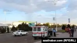 Коронавирус барын мойындамаған Түркіменстанда шенеунік вирустан қайтыс болды