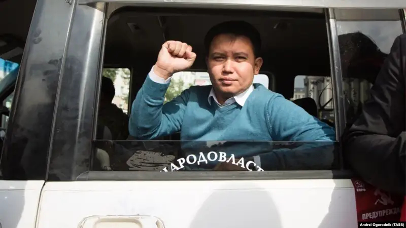Бурятияда митингіге қатысқан депутаттардың әрекетіне баға беруді сұрады
