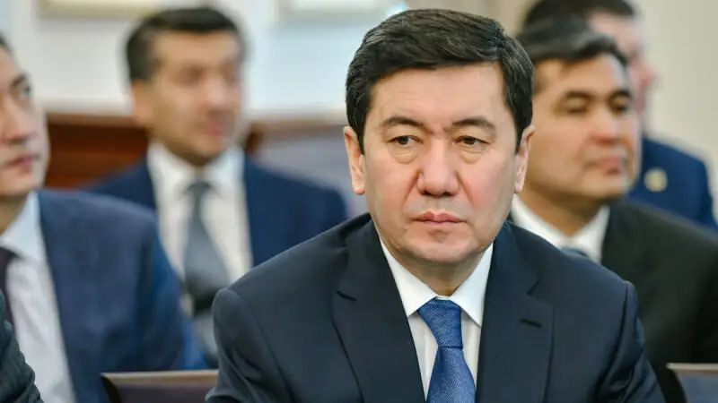 Ерлан Қошанов ҚР Парламент Мәжілісінің төрағасы болып сайланды