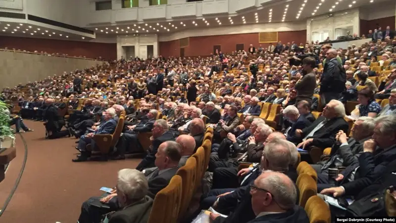 Ресей ғалымдары шетелдіктермен араласуды шектейтін бұйрықты жоюға шақырды