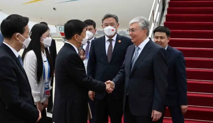 Президент Қытайға мемлекеттік сапармен барды